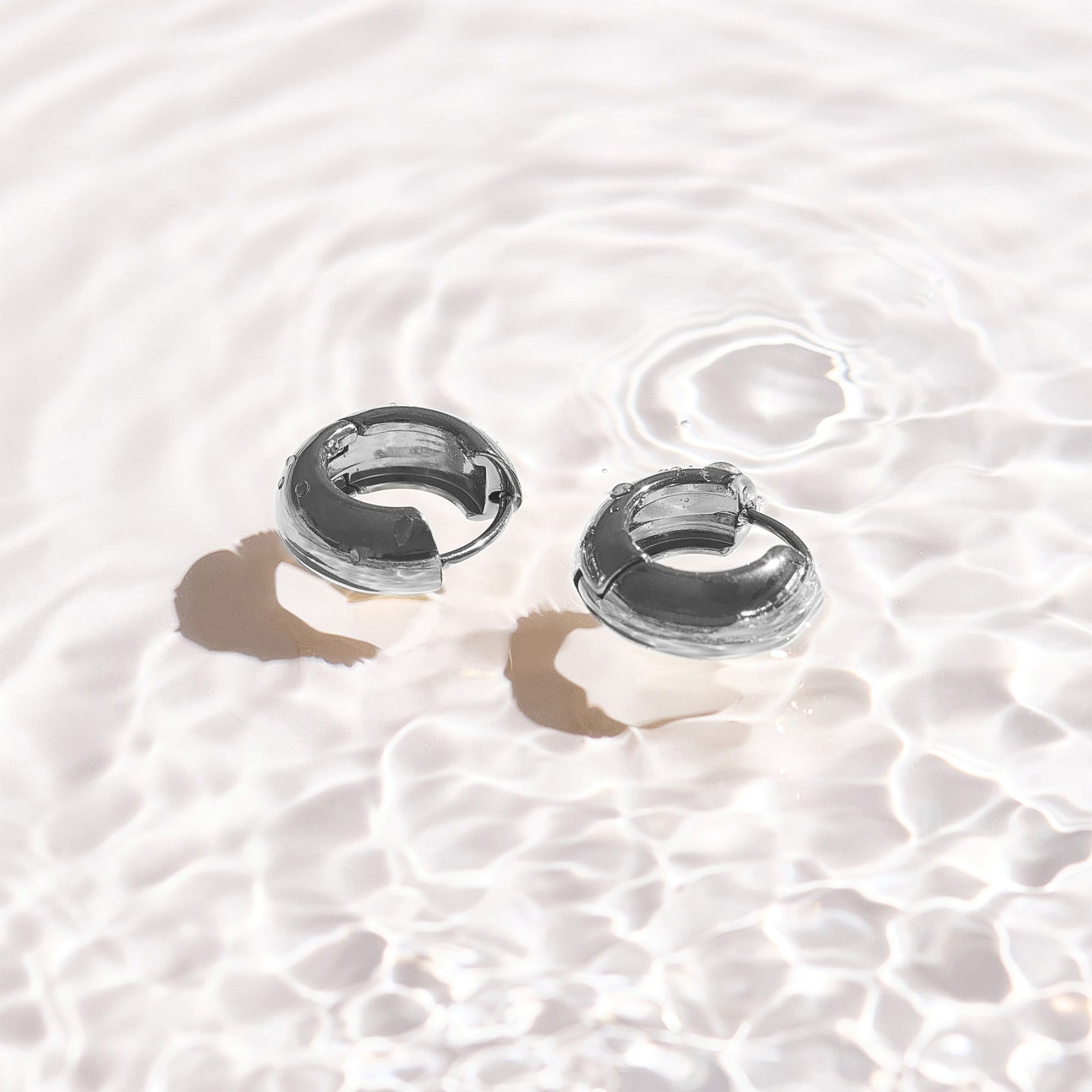 Chunky Mini Hoop Earrings