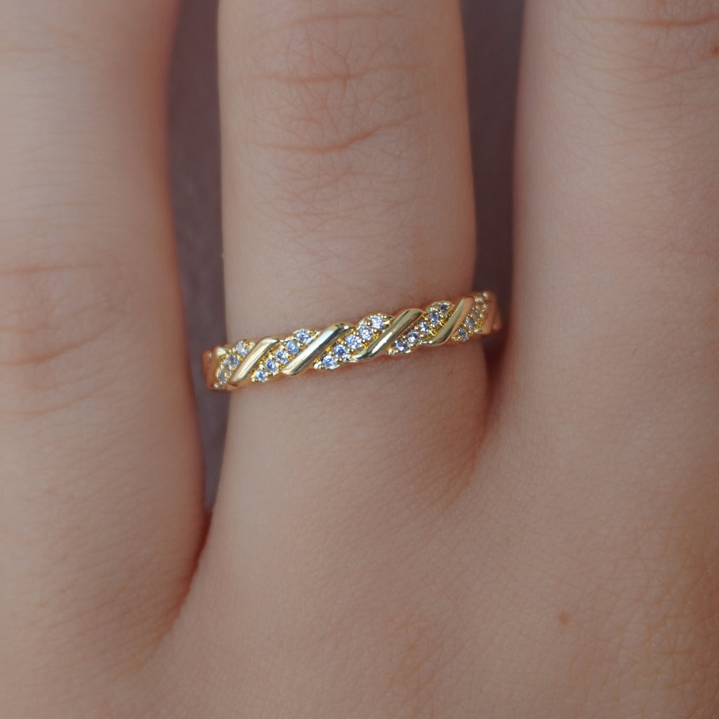 Naya Ring