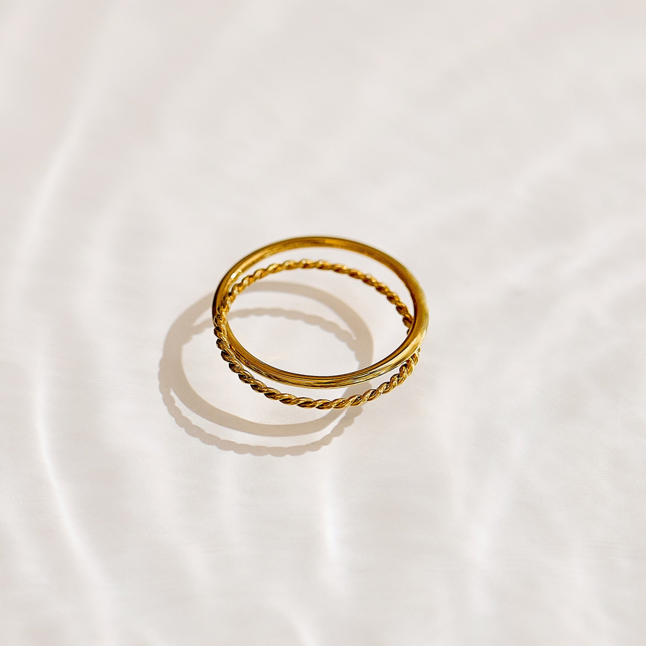 Linked Ring